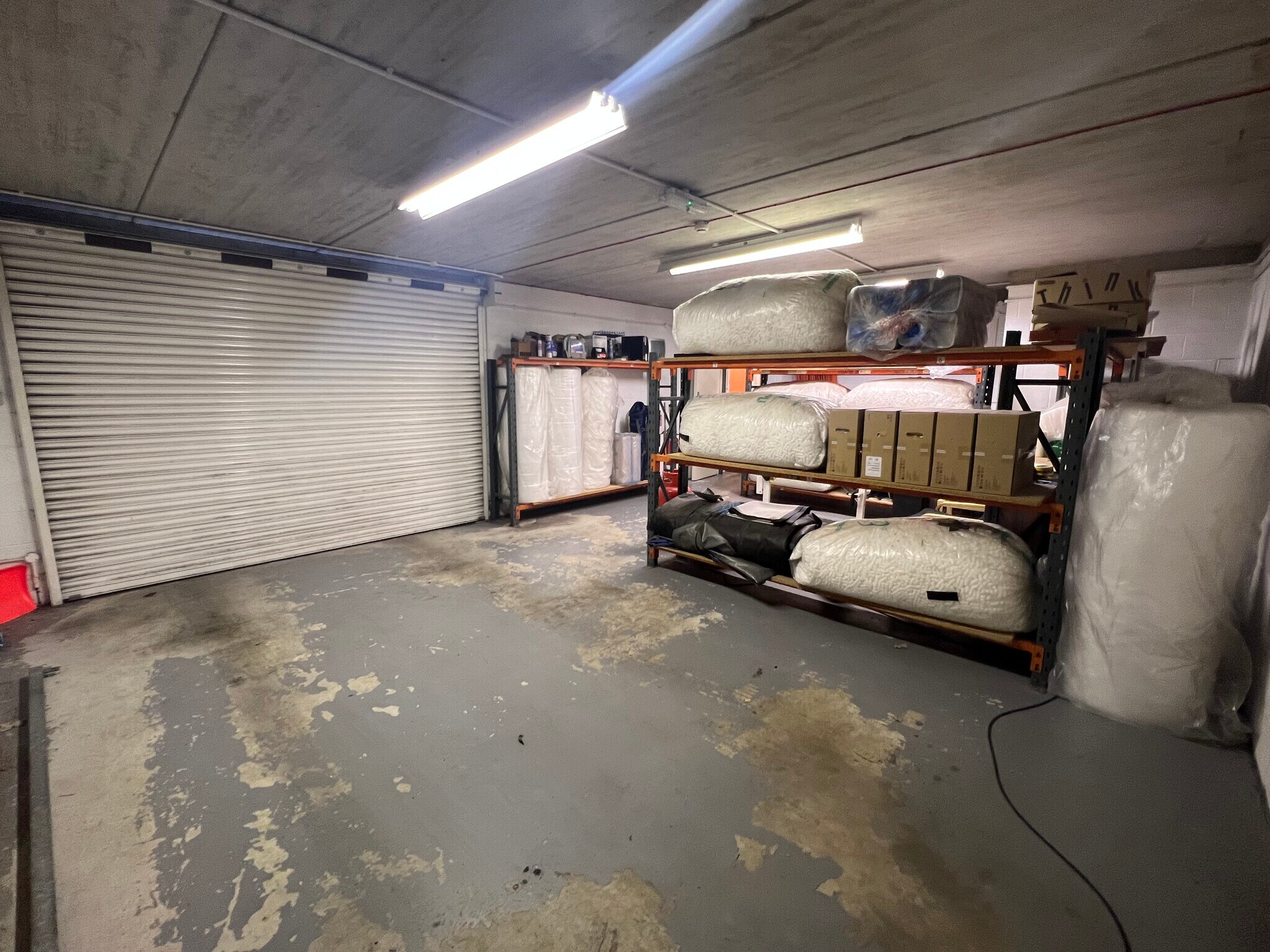 Asquith Ave, Morley for lease Interior Photo- Image 1 of 4