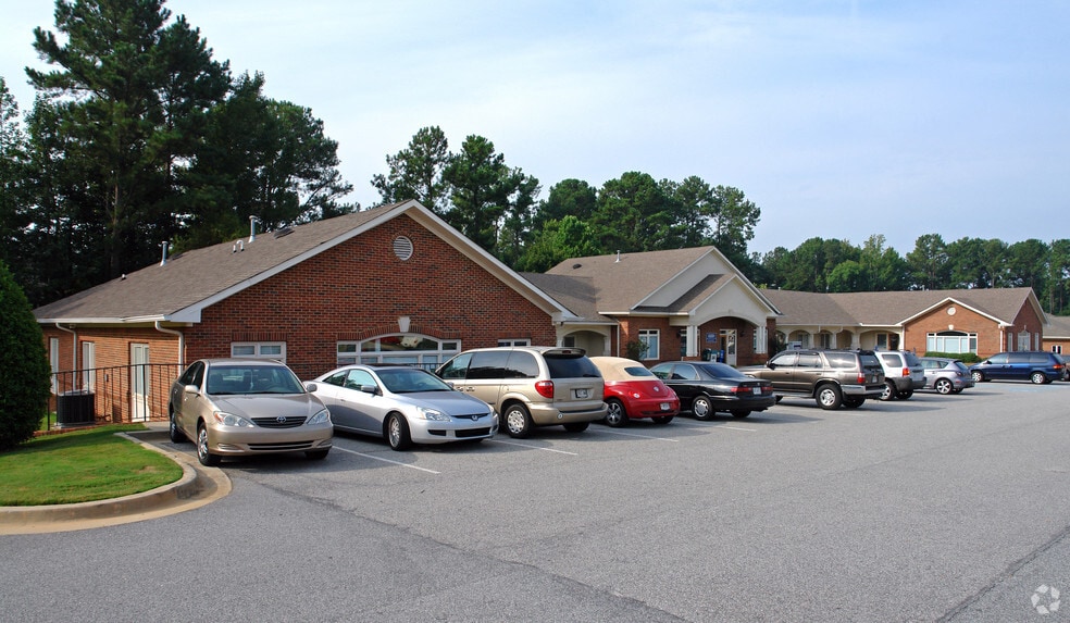 1605 Highway 34, Newnan, GA for lease - Primary Photo - Image 1 of 5