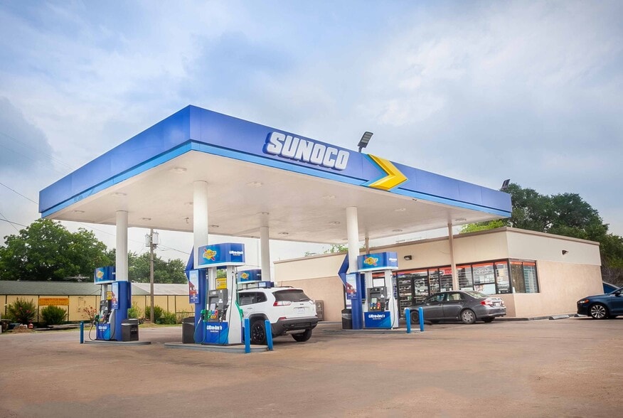 45 Austin St, Hempstead, TX for sale - Building Photo - Image 1 of 15