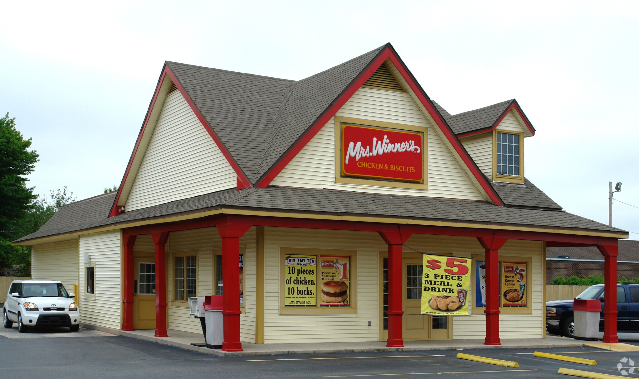 1621 N Main St, High Point, NC for sale Primary Photo- Image 1 of 1