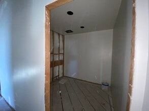 4516-4528 Whittier Blvd, Los Angeles, CA for lease Interior Photo- Image 2 of 9