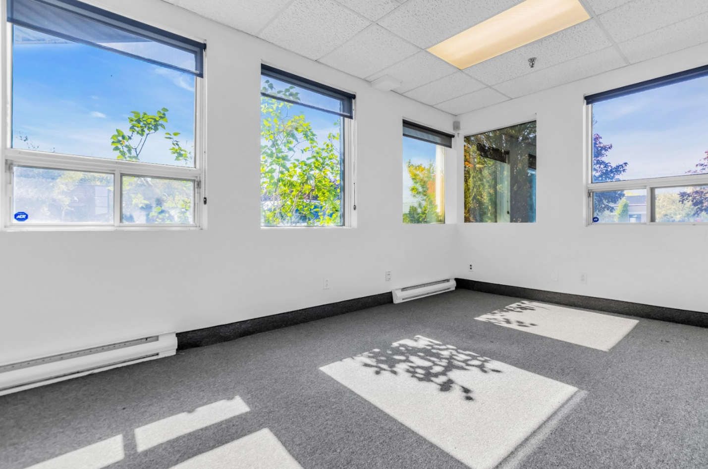 9655 Rue Ignace, Brossard, QC for lease Interior Photo- Image 1 of 6