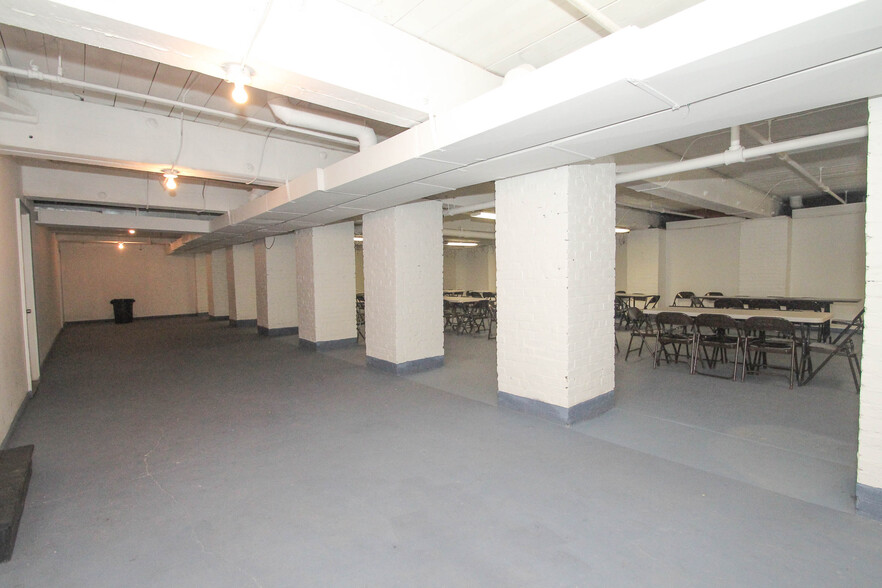 2842-2852 Rosehill St, Philadelphia, PA for lease - Interior Photo - Image 3 of 9