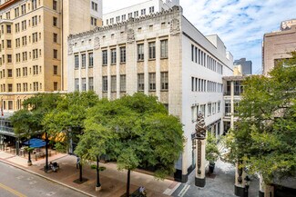 More details for 217-219 E Houston St, San Antonio, TX - Office for Lease