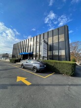 992 High Ridge Rd, Stamford, CT for lease Building Photo- Image 1 of 11