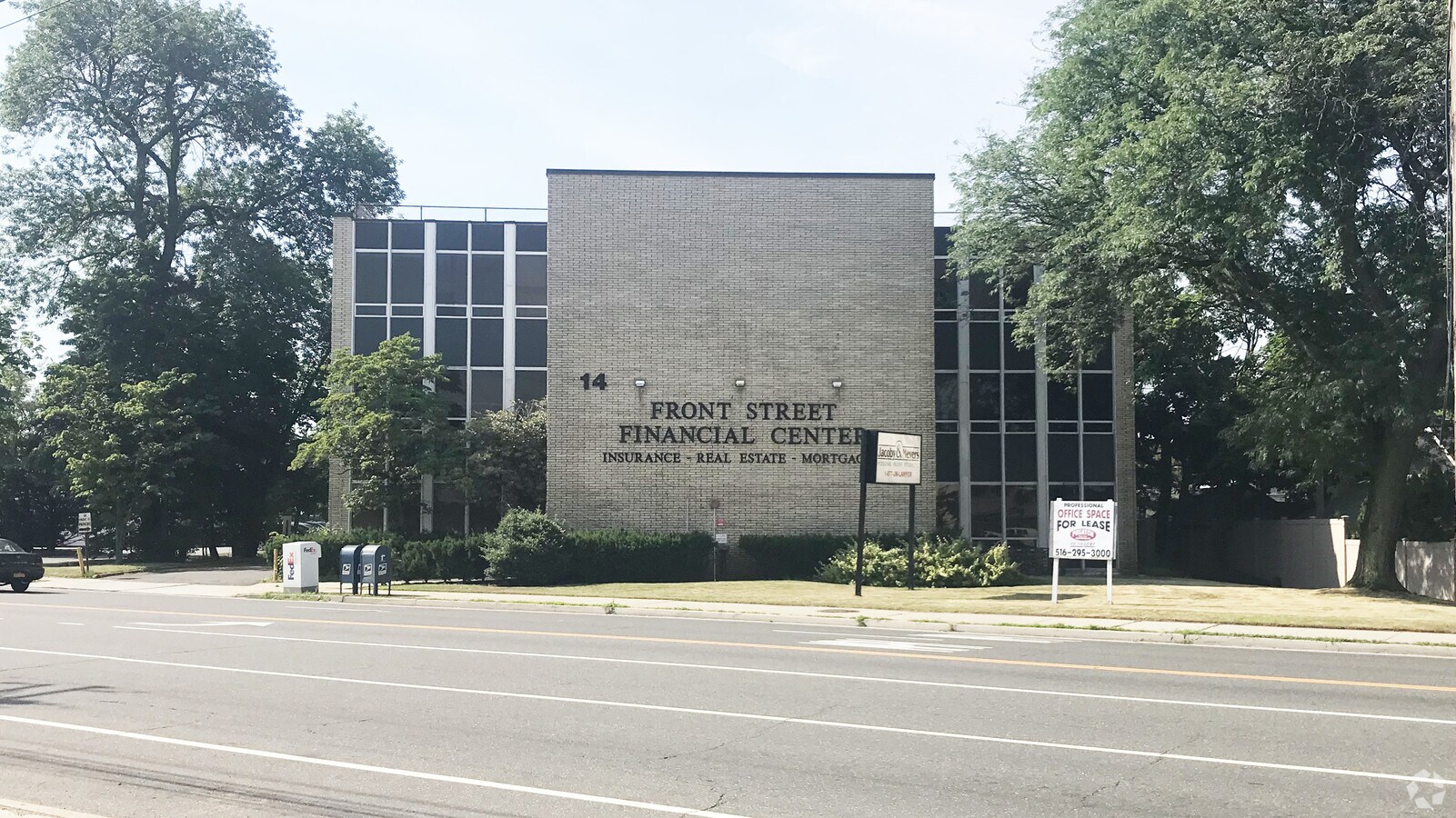 14 Front St, Hempstead, NY 11550 Office for Lease
