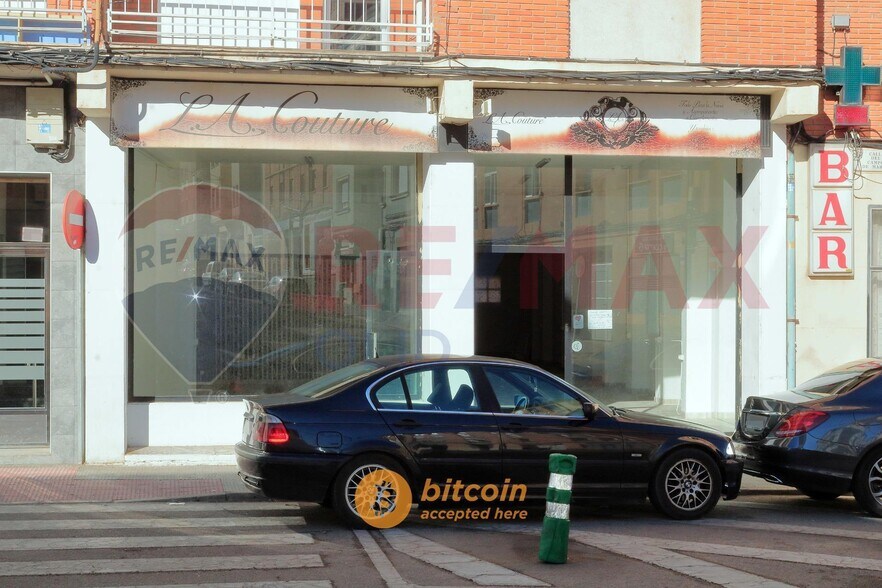 Retail in Zamora for sale - Building Photo - Image 3 of 19