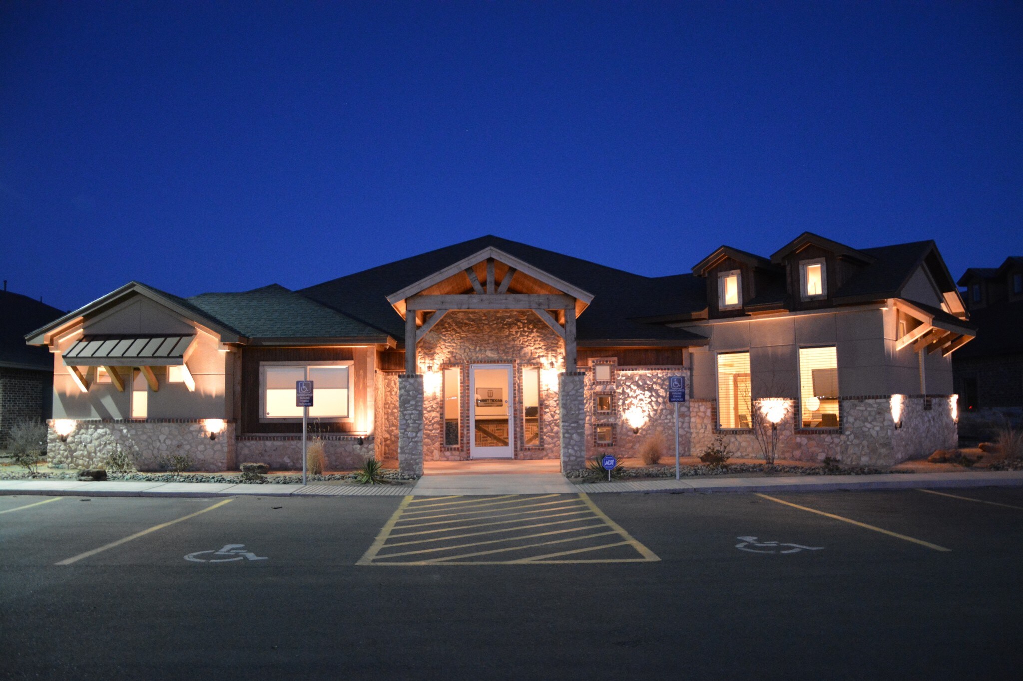 13037 Quaker Ave, Lubbock, TX for sale Building Photo- Image 1 of 1