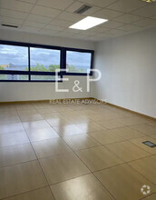 Office in Las Rozas de Madrid, Madrid for lease Interior Photo- Image 1 of 3