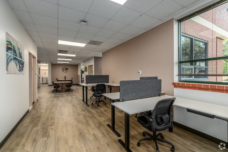 525 Round Rock West Dr, Round Rock, TX for lease - Interior Photo - Image 3 of 16