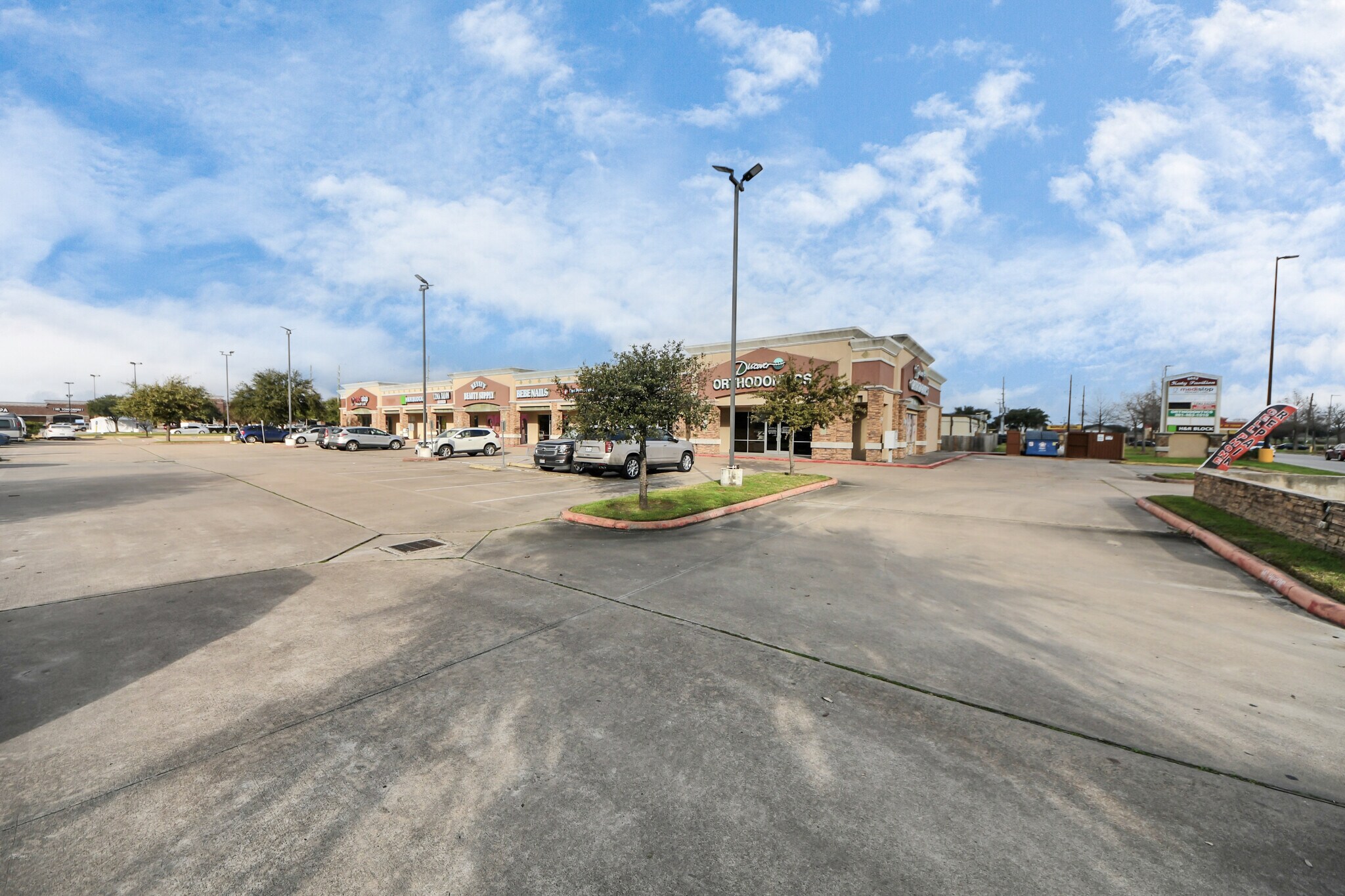 6052 N Fry Rd, Katy, TX for lease Primary Photo- Image 1 of 11