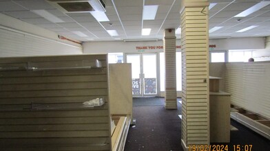 52 High St, Halstead for lease Interior Photo- Image 1 of 5