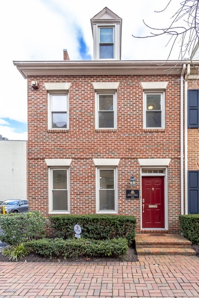 123 N Henry St, Alexandria, VA for lease - Building Photo - Image 3 of 72