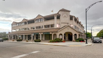 200 Dougall Rd N, Kelowna BC - Commercial Real Estate