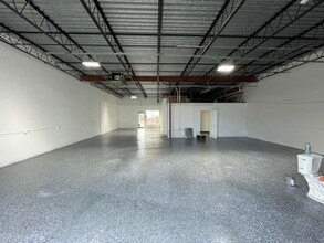 6240 39th St N, Pinellas Park, FL for lease Interior Photo- Image 1 of 5