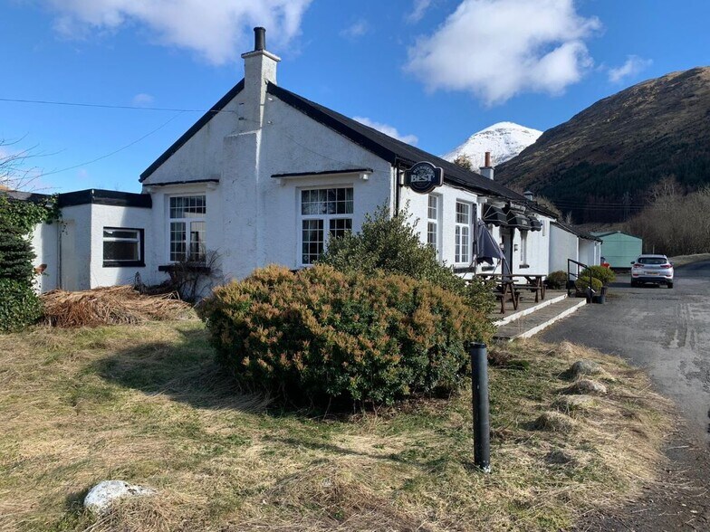 Main Rd, Crianlarich for sale - Primary Photo - Image 1 of 1