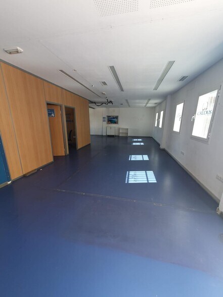 Office in SEVILLA for lease - Building Photo - Image 3 of 9