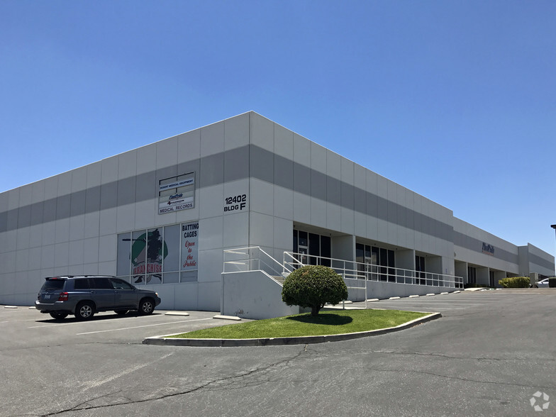 12402 Industrial Blvd, Victorville, CA for lease - Building Photo - Image 3 of 7