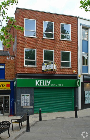 9 Regent Circ, Swindon for sale - Primary Photo - Image 1 of 1