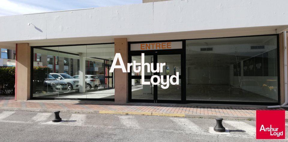 Location Commerce 218 m² - Photo 1