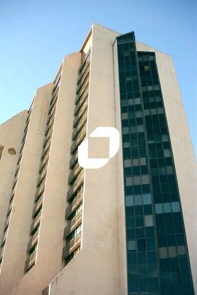 Office in Montpellier for lease - Building Photo - Image 2 of 2