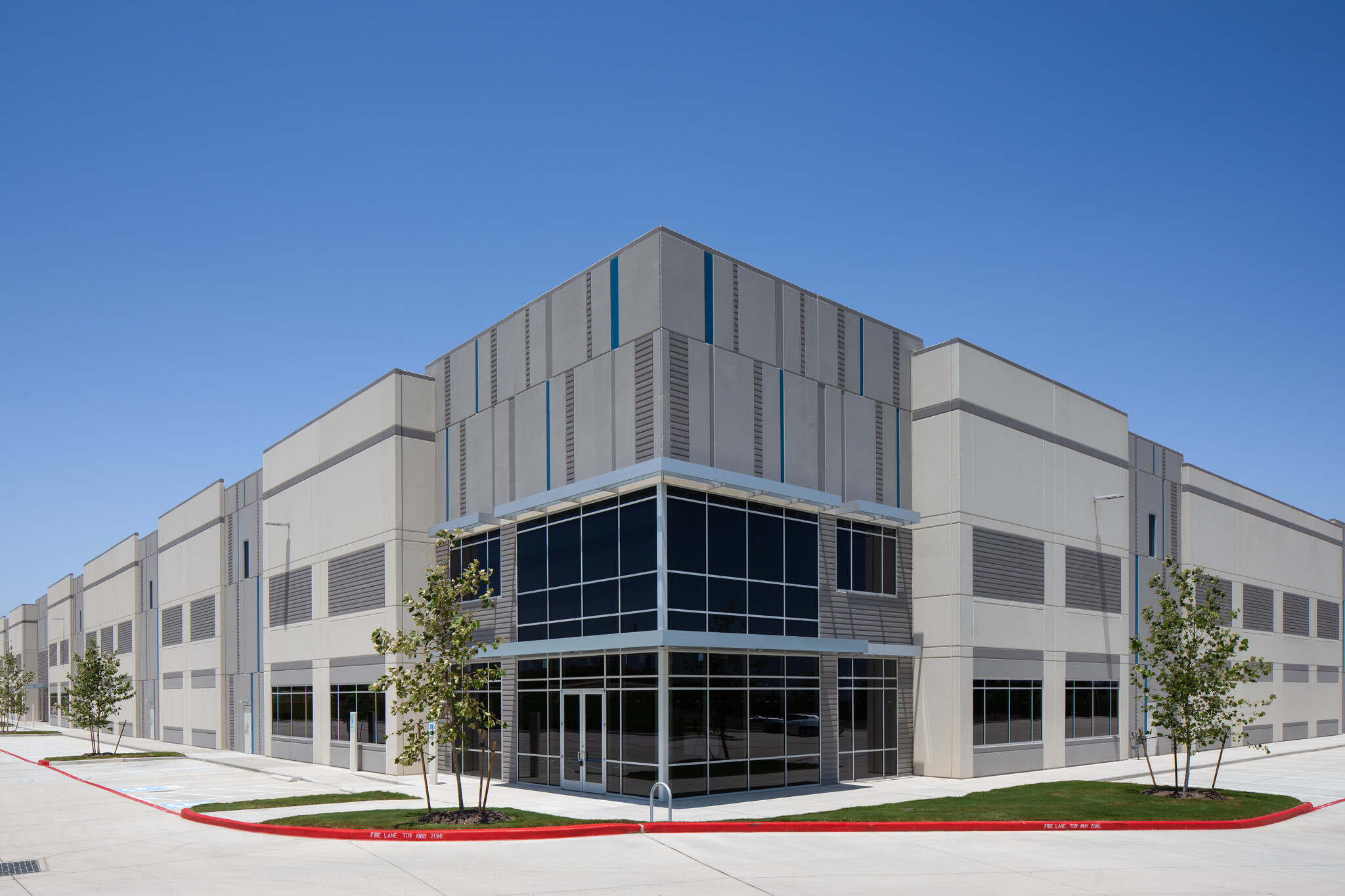 18200 Interstate 35, Buda, TX for lease Building Photo- Image 1 of 9