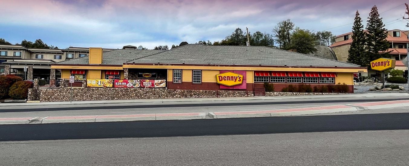 40650 Highway 41, Oakhurst, CA for lease Building Photo- Image 1 of 4