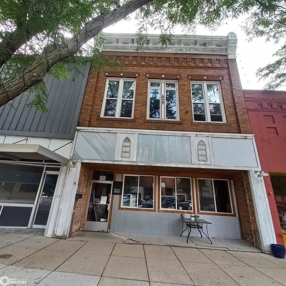 315 Chestnut St, Atlantic, IA for sale - Building Photo - Image 1 of 18