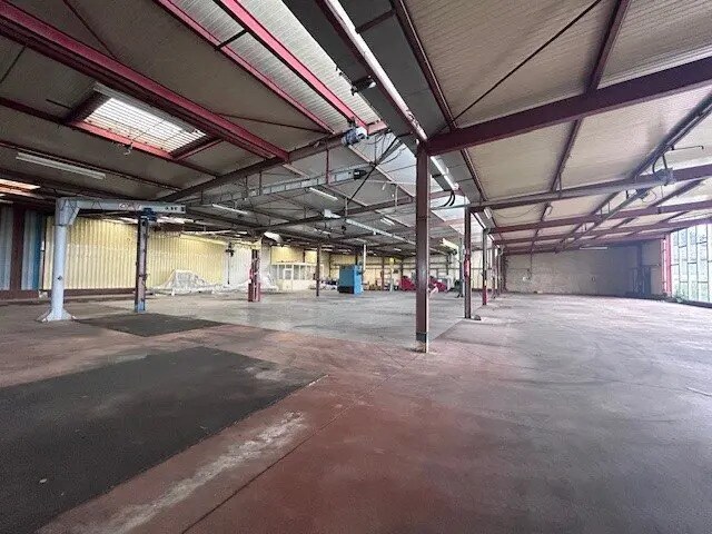 Flex in Chalon-sur-Saône for lease - Interior Photo - Image 1 of 6