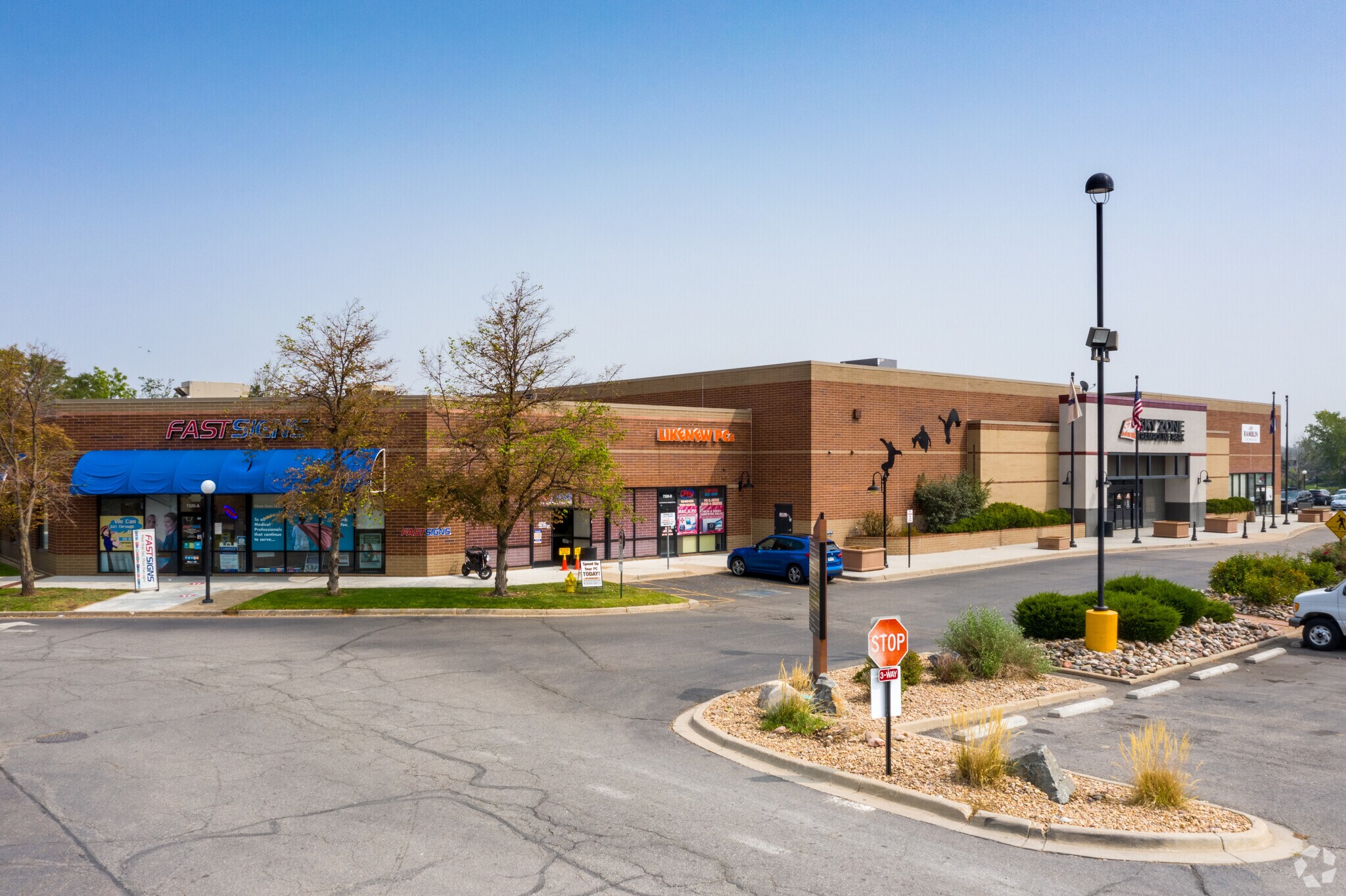 7330 W 52nd Ave, Arvada, CO for sale Primary Photo- Image 1 of 1