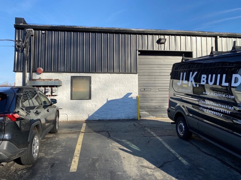 181 N Montello St, Brockton, MA for sale - Building Photo - Image 3 of 15