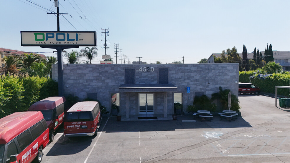 4520 Imperial Hwy, Hawthorne, CA for lease - Building Photo - Image 2 of 60