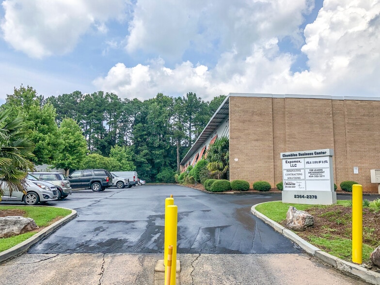 2364-2378 John Glenn Dr, Chamblee, GA for lease - Building Photo - Image 2 of 4