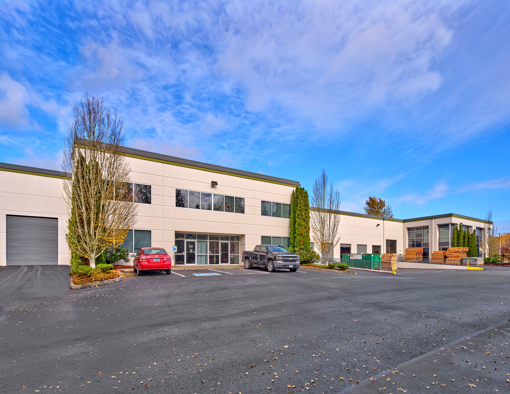 1307 W Valley Hwy N, Auburn, WA for lease Interior Photo- Image 1 of 4