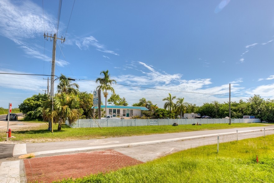 21423 Overseas Hwy, Cudjoe Key, FL for sale - Building Photo - Image 3 of 25