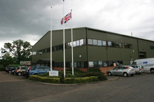 Combe Ln, Wormley for lease - Building Photo - Image 3 of 5