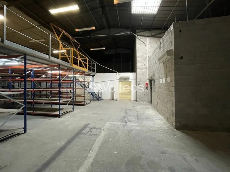 27 Avenue De Larrieu, Toulouse for lease - Interior Photo - Image 2 of 8