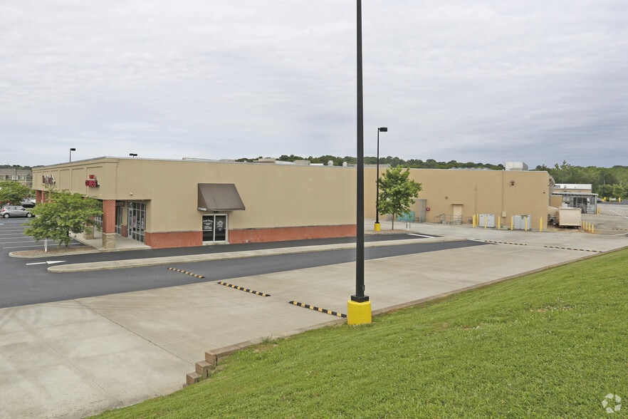 5958 Snow Hill Rd, Ooltewah, TN for lease - Building Photo - Image 3 of 13