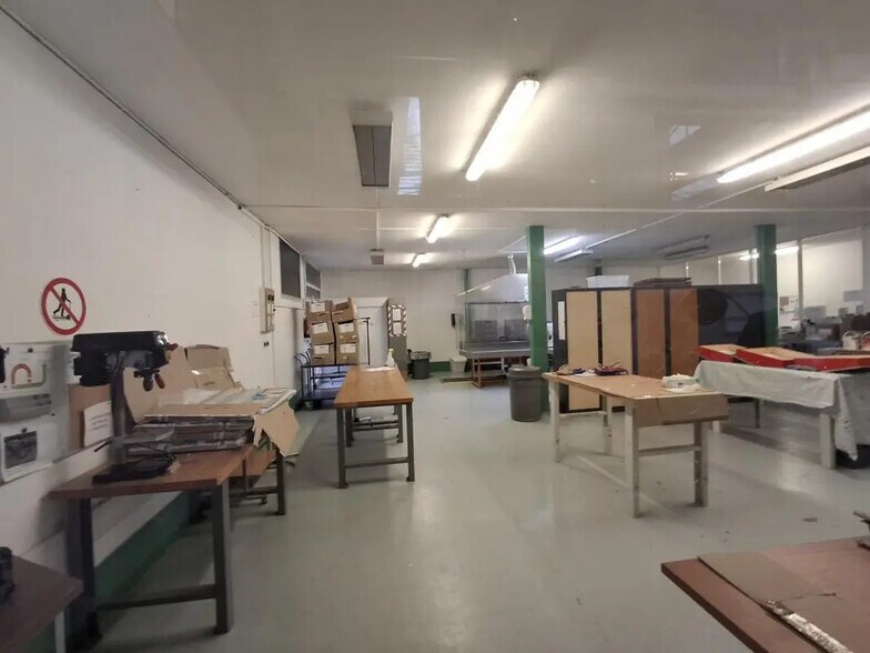 Flex in Villefranche-sur-Saône for sale - Interior Photo - Image 3 of 6