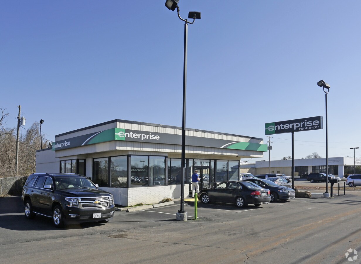 3262 Alcoa Hwy, Alcoa, TN 37701