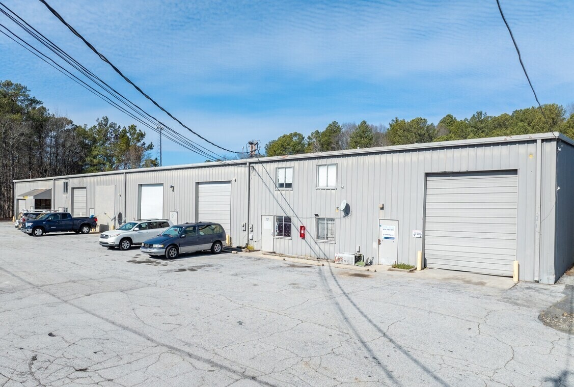 6275 Highway 85, Riverdale, GA for lease Building Photo- Image 1 of 14