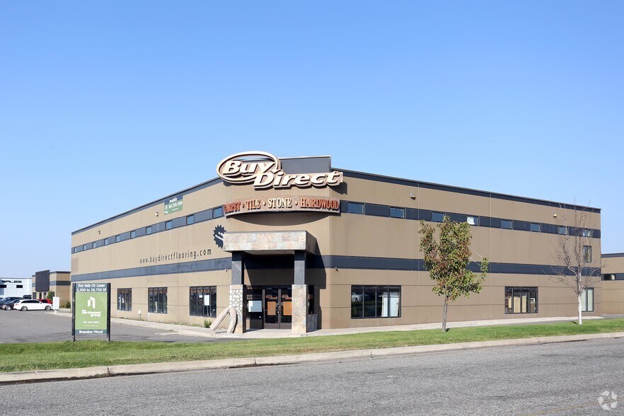 737 Marshall Way, Layton, UT for sale - Primary Photo - Image 1 of 1