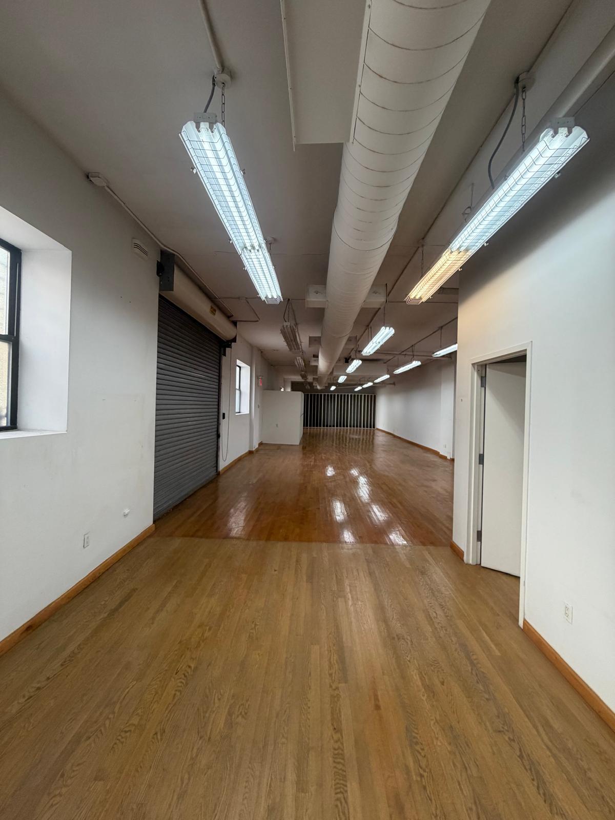 49-01 5th St, Long Island City, NY for lease Interior Photo- Image 1 of 3