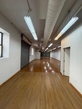 49-01 5th St, Long Island City, NY for lease Interior Photo- Image 1 of 3