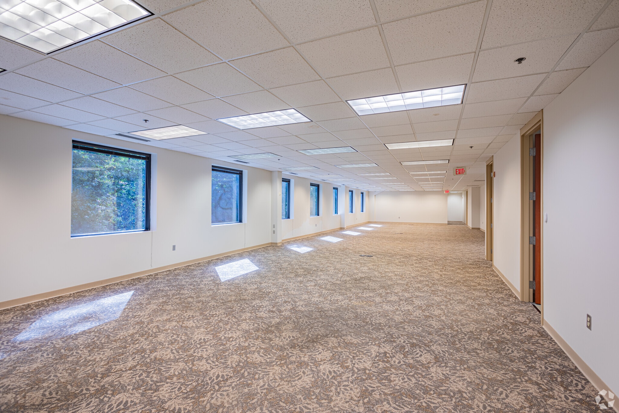 4315-4451 Cox Rd, Glen Allen, VA for lease Interior Photo- Image 1 of 5