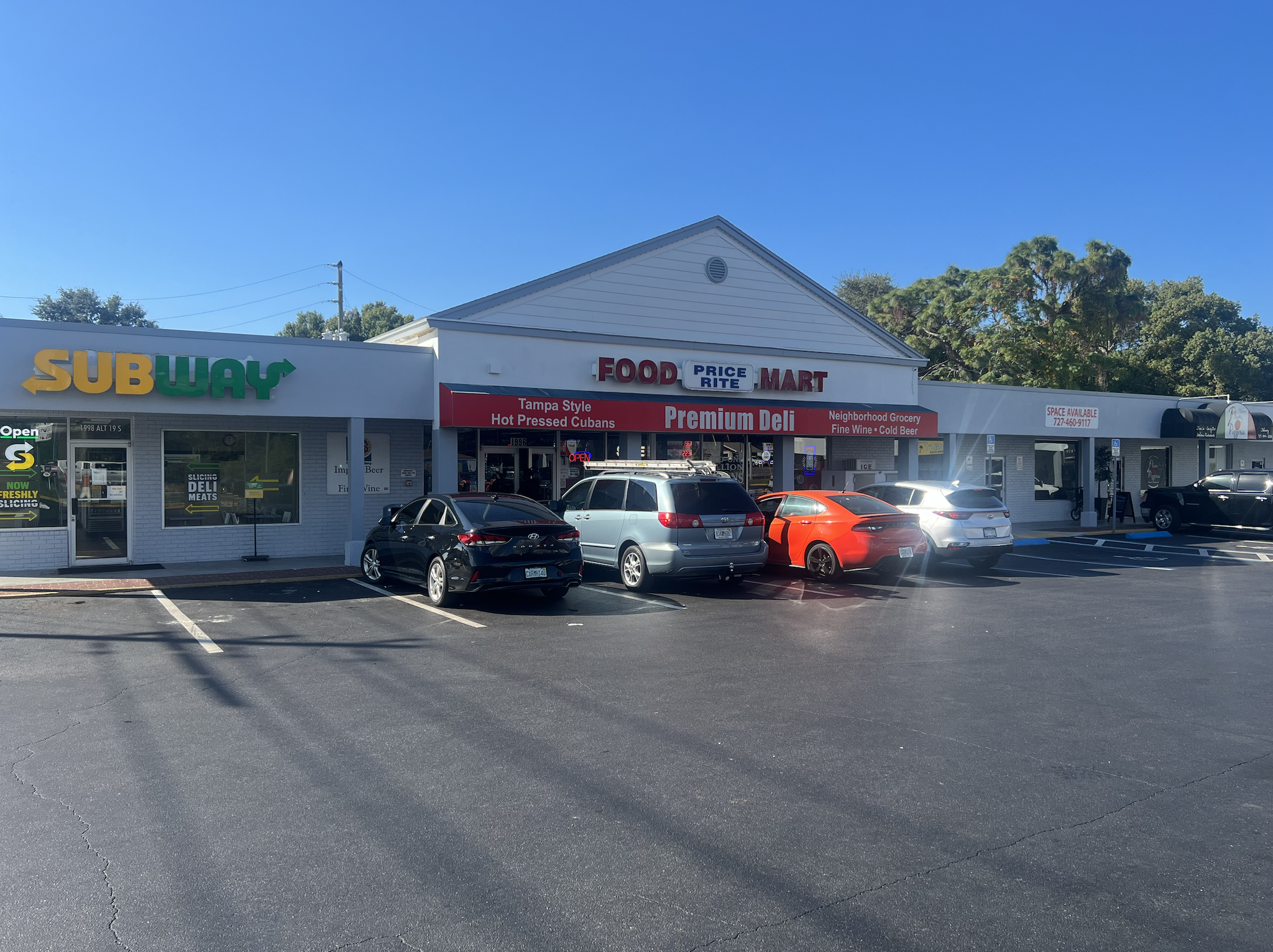 1992 S Pinellas Ave, Tarpon Springs, FL for sale Building Photo- Image 1 of 1