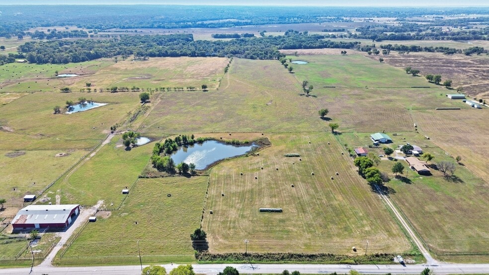 11502 Hectorville Rd, Mounds, OK for sale - Building Photo - Image 3 of 15