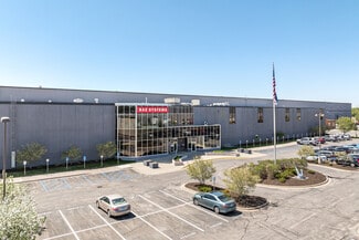 More details for 4800 E River Rd, Fridley, MN - Industrial for Sale