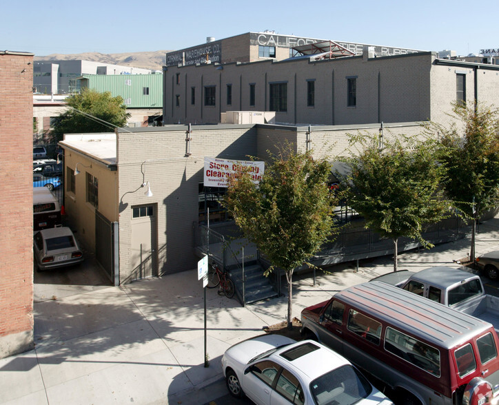 362 W Pierpont Ave, Salt Lake City, UT for lease - Building Photo - Image 2 of 4