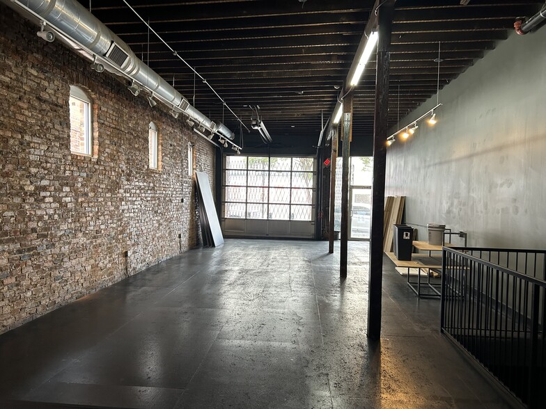 299 Peters St, Atlanta, GA for lease - Building Photo - Image 3 of 14